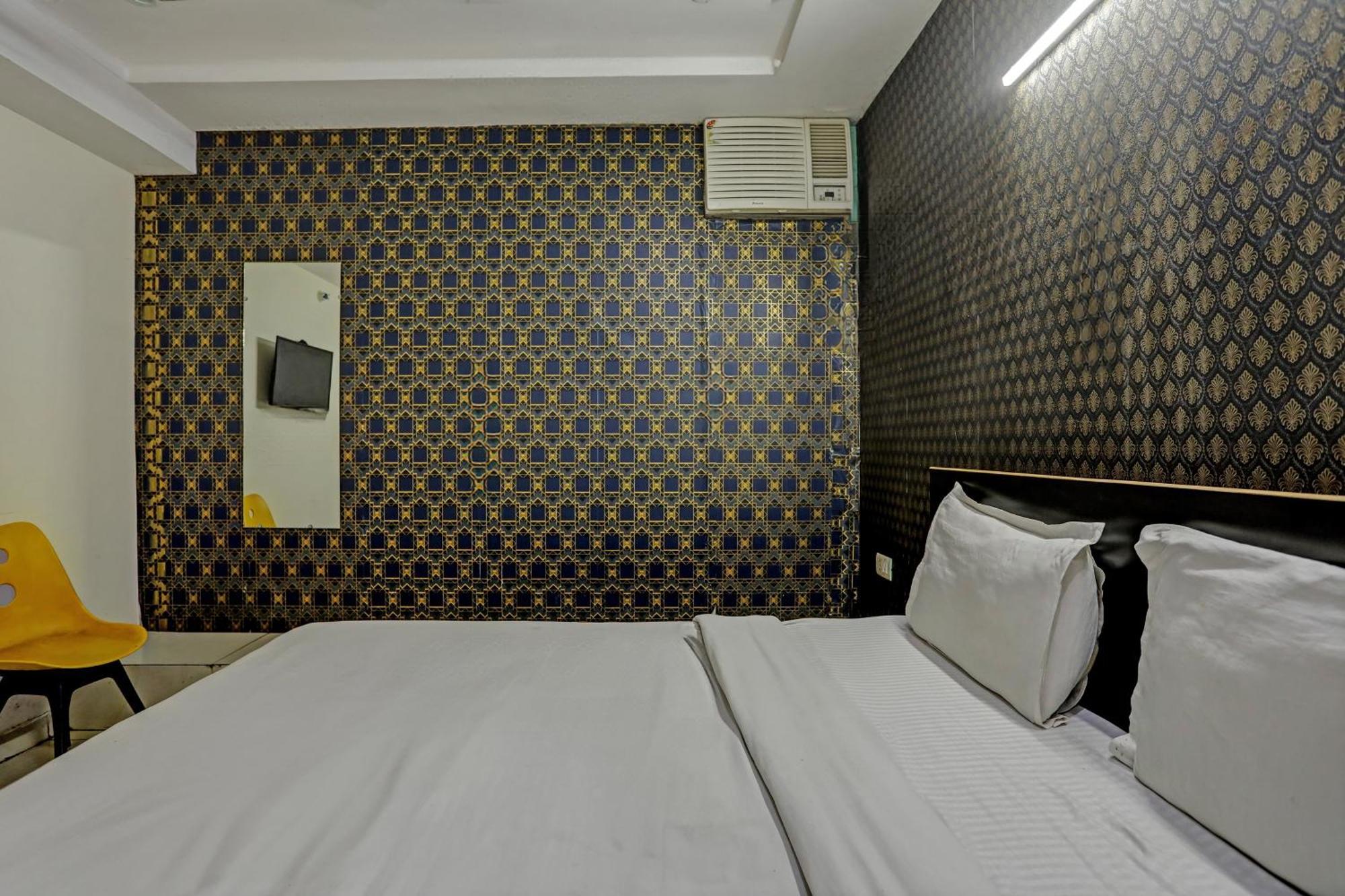 ניו דלהי Hotel O Kanak Palace מראה חיצוני תמונה
